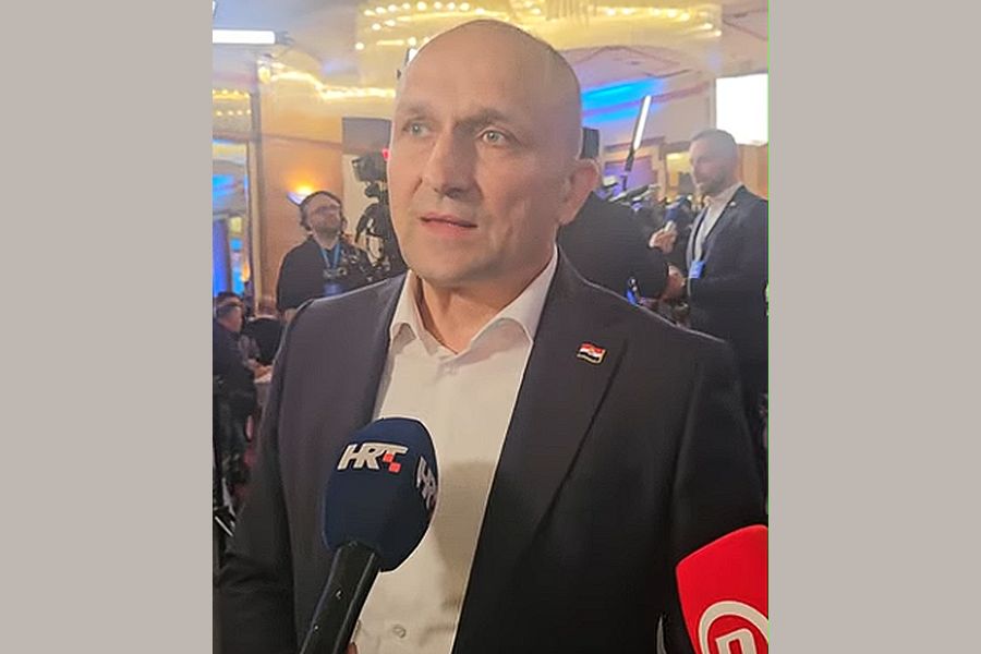 Хърватия връща задължителната военна служба